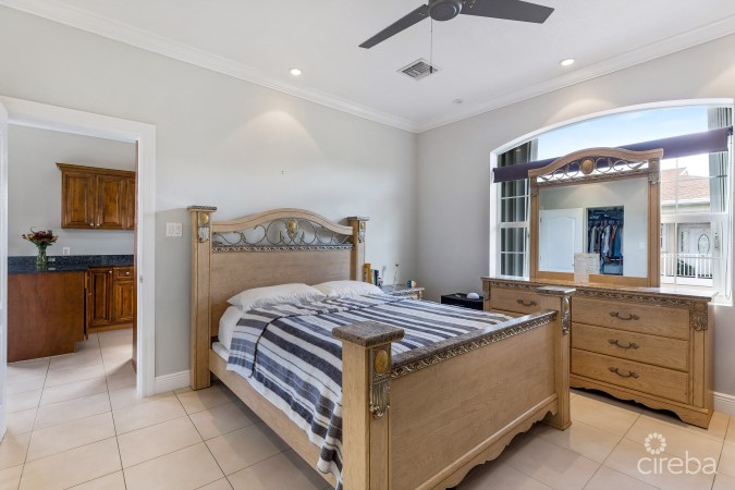 REDUCED!!#4 RED BAY GROVES - MOTIVATED VENDOR
