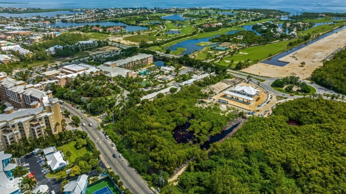 DEVELOPMENT HOTEL/TOURISM LAND SEVEN MILE BEACH CORRIDOR