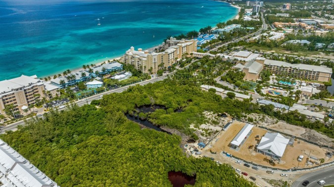 DEVELOPMENT HOTEL/TOURISM LAND SEVEN MILE BEACH CORRIDOR