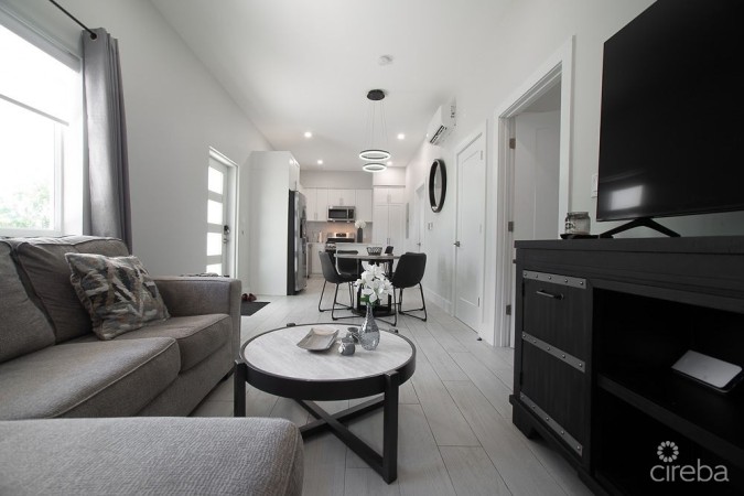 61 WEST  SECOND FLOOR GORGEOUS CONDO W/ DOUBLE BALCONY