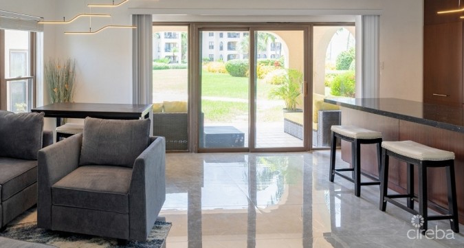 GEORGE TOWN VILLAS RENOVATED 2 BED, 2 BATH SMB