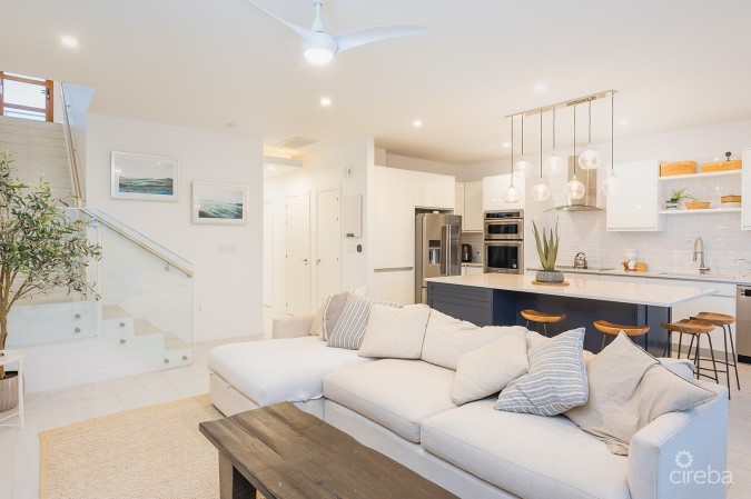 ARVIA 45, GRAND HARBOUR TOWNHOME