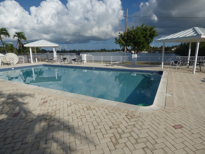 GOVERNORS HARBOUR CANALFRONT RENTAL with NEW 30ft DOCK