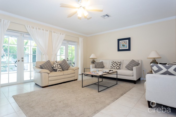 MAGELLAN QUAY, GOVERNOR'S HARBOUR HOME + 3 SEPARATE INCOME APARTMENTS