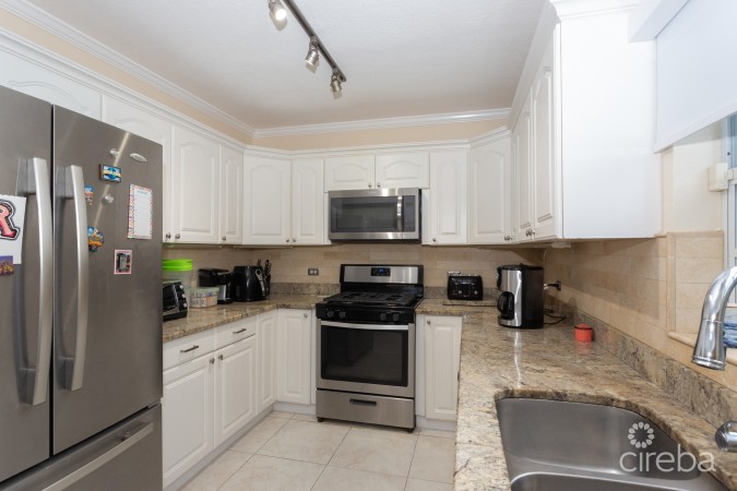 MAGELLAN QUAY, GOVERNOR'S HARBOUR HOME + 3 SEPARATE INCOME APARTMENTS