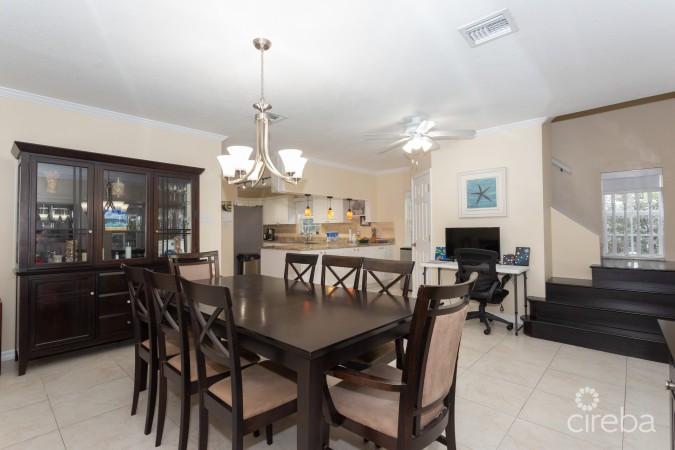 MAGELLAN QUAY, GOVERNOR'S HARBOUR HOME + 3 SEPARATE INCOME APARTMENTS