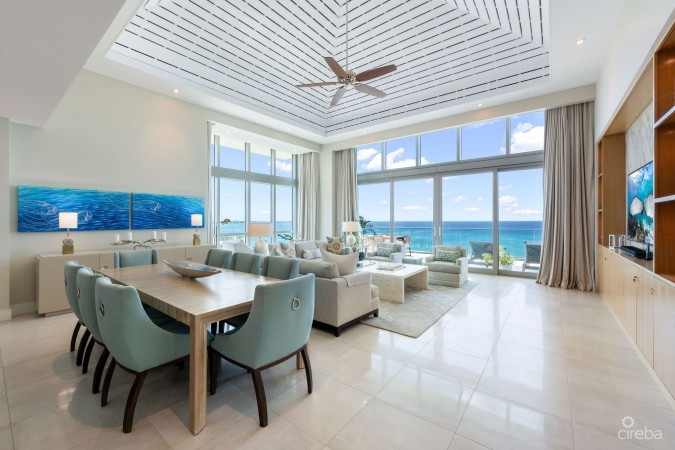 PENTHOUSE RESIDENCE AT SEAFIRE S1002