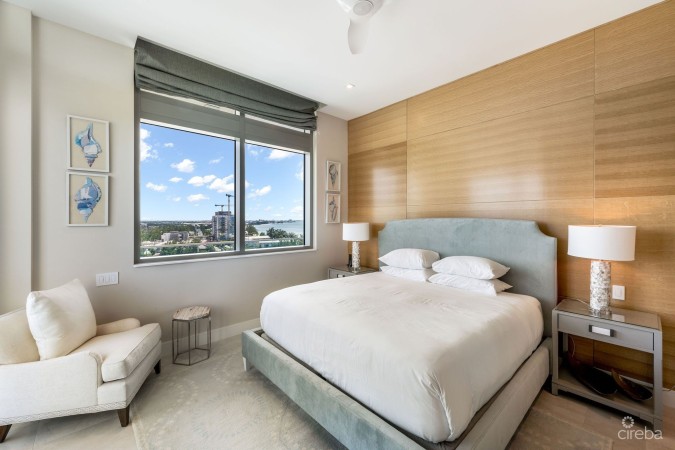 PENTHOUSE RESIDENCE AT SEAFIRE S1002