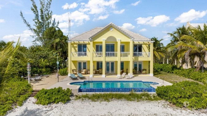 HIDDEN TREASURE - FRANK SOUND BEACH FRONT ESTATE