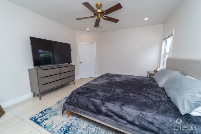 CLARIES AVE 3 BED