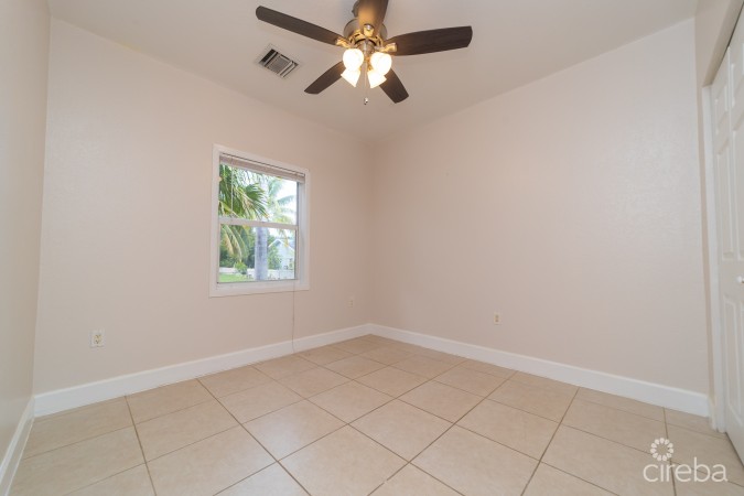 CLARIES AVE 3 BED