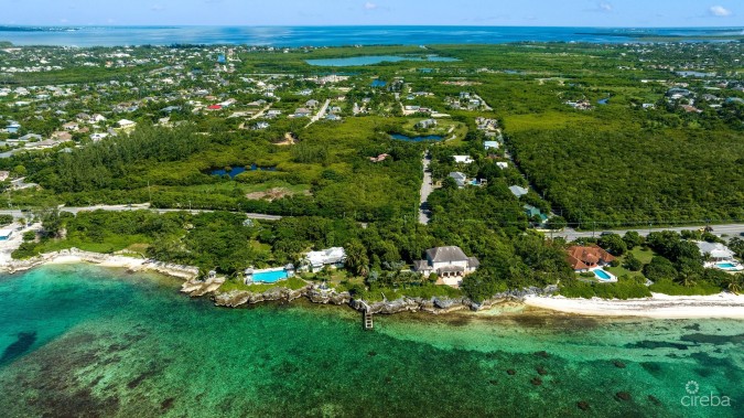 PRIVATE HOME ACROSS FROM SPOTTS BEACH