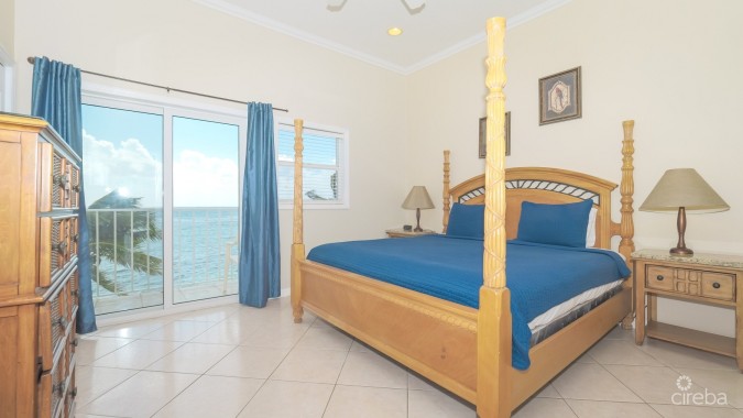 SEABREEZE VILLAS OCEAN/BEACH FRONT - STUNNING VIEW