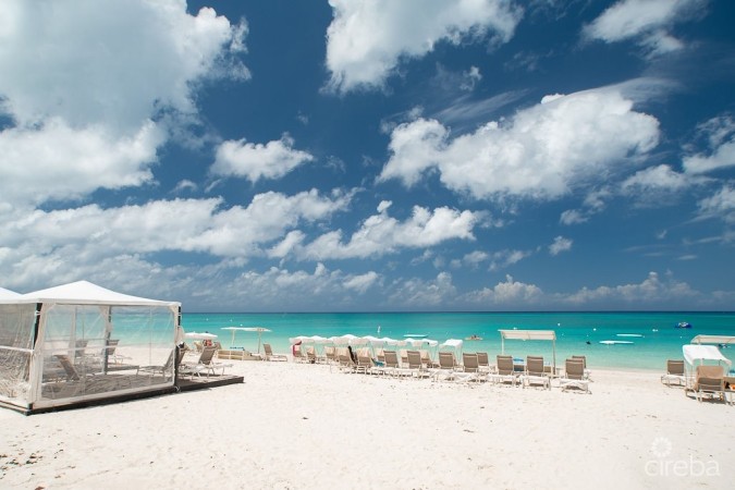 RITZ CARLTON PRIVATE RESIDENCE 303