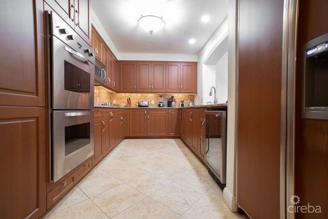 RITZ CARLTON PRIVATE RESIDENCE 303