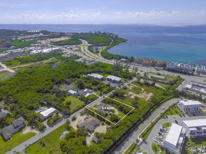 SELKIRK DRIVE 63, GRAND HARBOUR FIXER UPPER