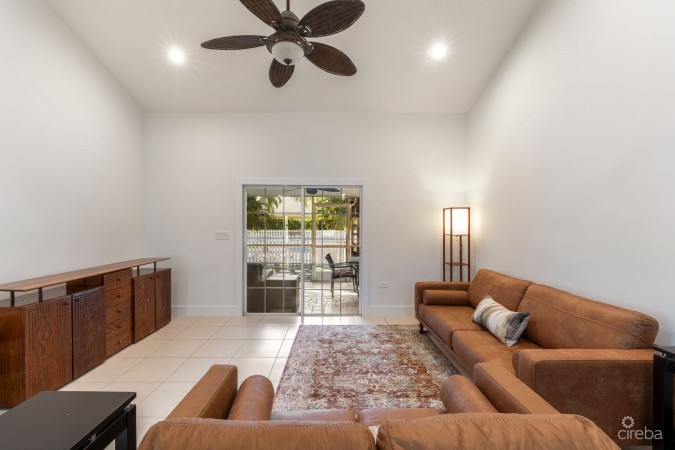 SPACIOUS 3-BEDROOM WITH DEN IN SCENIC SPRINGFIELD ESTATES