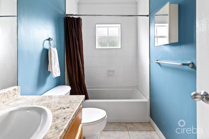 WINDSOR LAKES UNIT 810