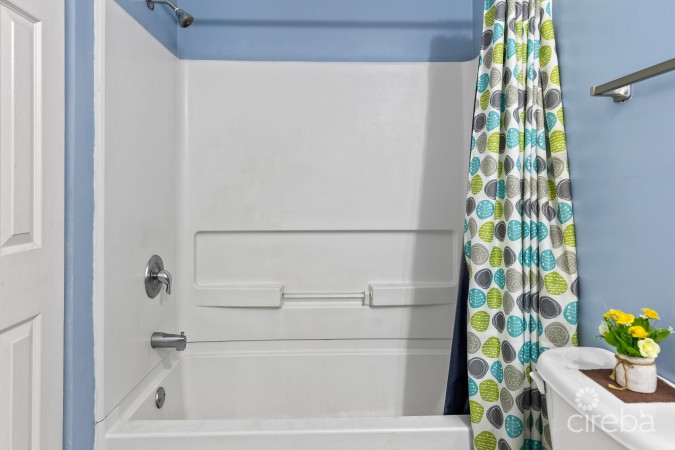 WINDSOR LAKES UNIT 810