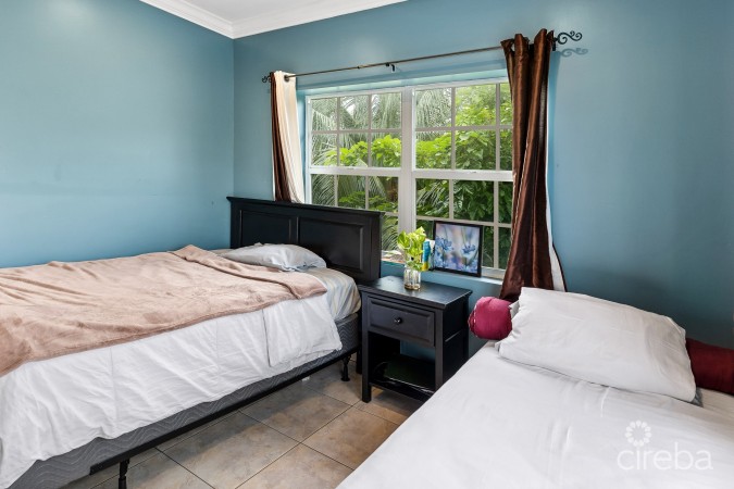 WINDSOR LAKES UNIT 810