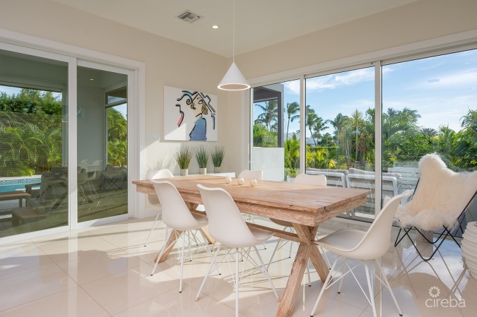 THE ULTIMATE ECO FRIENDLY CANAL FRONT FAMILY HOME