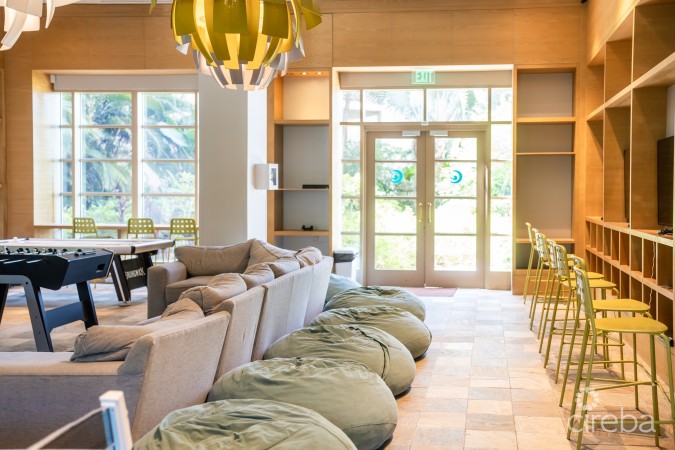 RITZ-CARLTON SOUTH TOWER RESIDENCE # 305