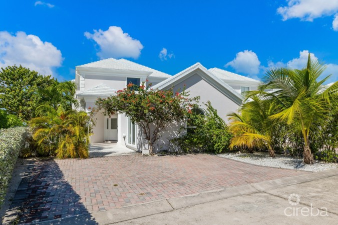 CONCH POINTE BEACH RESORT