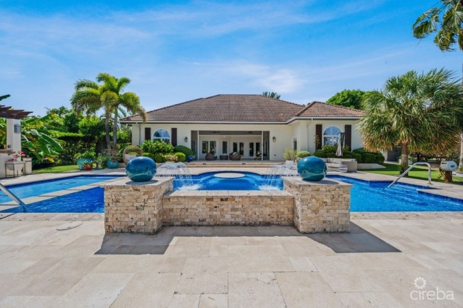 696 YACHT CLUB DRIVE