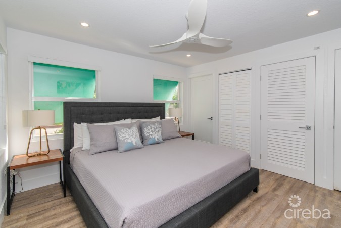 COCONUT BAY VILLAS 114, WEST BAY CONDO