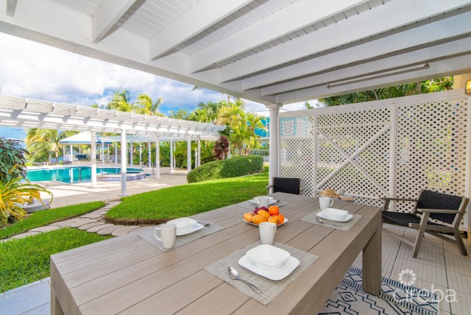 COCONUT BAY VILLAS 114, WEST BAY CONDO