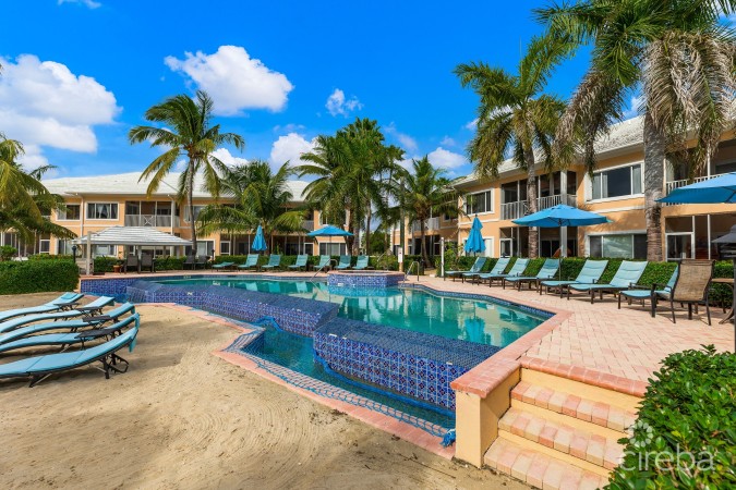 KAIBO 20, BEACH FRONT CONDO