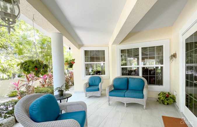 SOUTH SOUND HOME + 1 BEDROOM COTTAGE (ANNE BONNY CRESCENT)