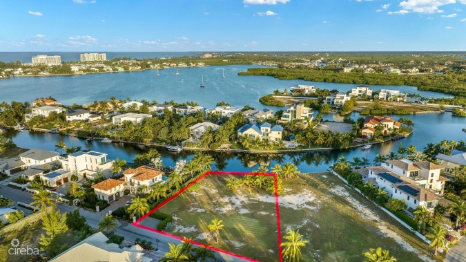 GREAT LALIQUE QUAY LAND - 0.62 ACRES