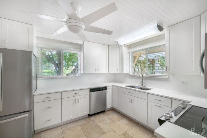 CARIBBEAN PARADISE 34, SOUTH SOUND VILLA