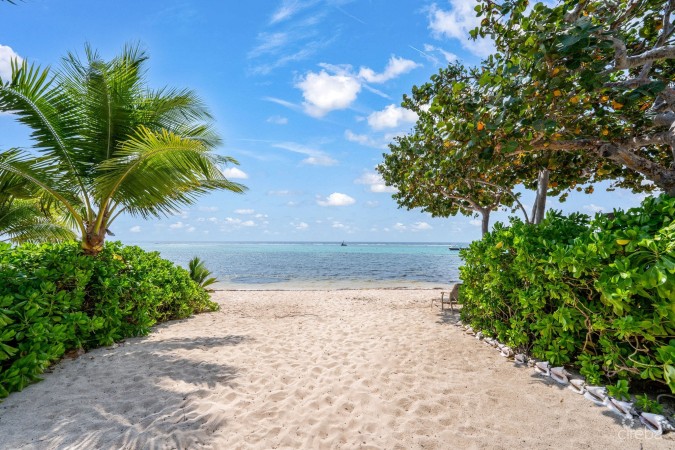CARIBBEAN PARADISE 34, SOUTH SOUND VILLA