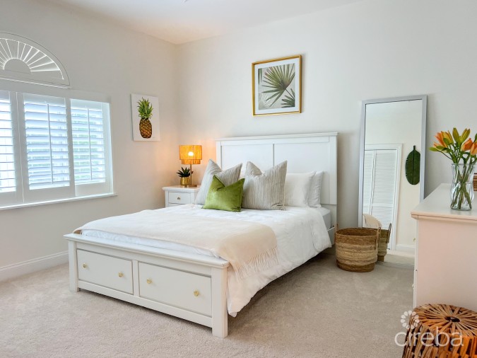 SNUG HARBOUR HOME