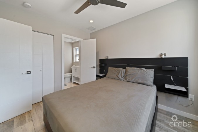 DOWNTOWN REACH 1 BEDROOM