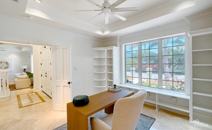 CRYSTAL HARBOUR LUXURY HOME