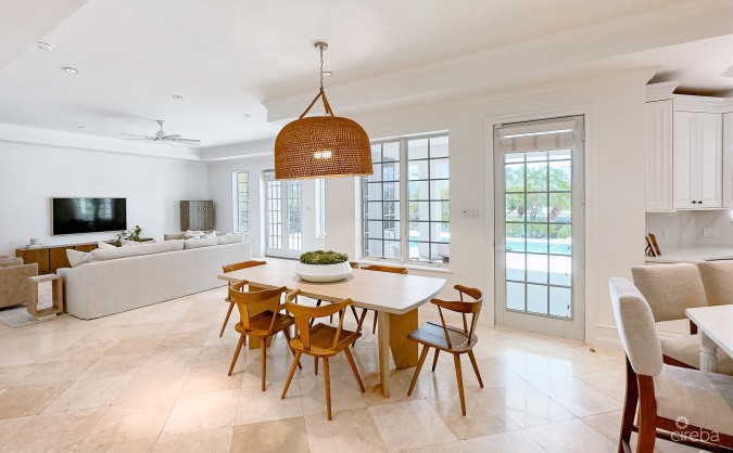 CRYSTAL HARBOUR LUXURY HOME