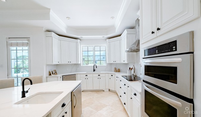 CRYSTAL HARBOUR LUXURY HOME