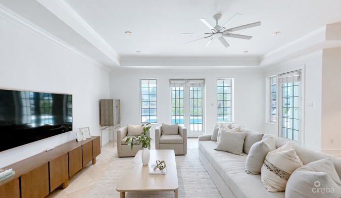 CRYSTAL HARBOUR LUXURY HOME
