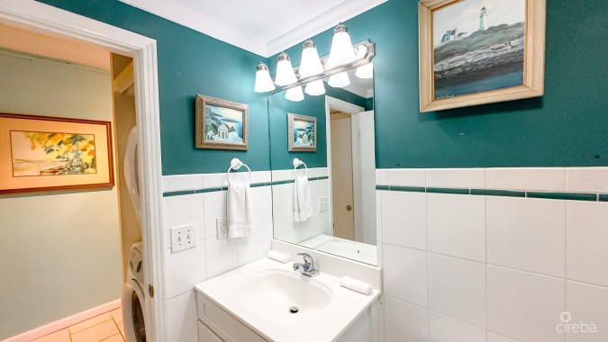 MOON BAY OCEANFRONT CONDO