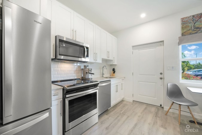 19 NORTH - 1 BED