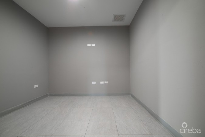 COMMERCIAL OFFICE SPACE PALM GROVE