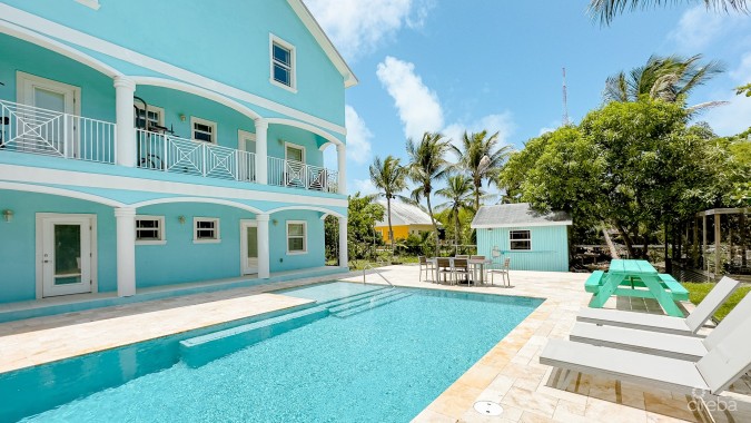 SAVANNAH FAMILY HOME WITH INVESTMENT PROPERTY