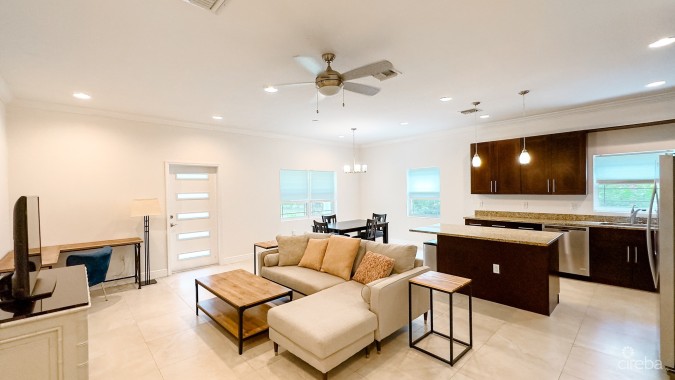 SAVANNAH FAMILY HOME WITH INVESTMENT PROPERTY