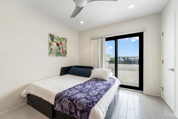 VELA 2, OCEANVIEW SOUTH SOUND HOME