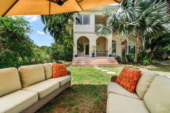 MATILDA'S HAVEN - OVER US$100K REDUCTION - MAKE AN OFFER!