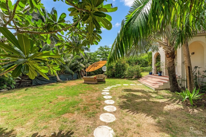MATILDA'S HAVEN - OVER US$100K REDUCTION - MAKE AN OFFER!