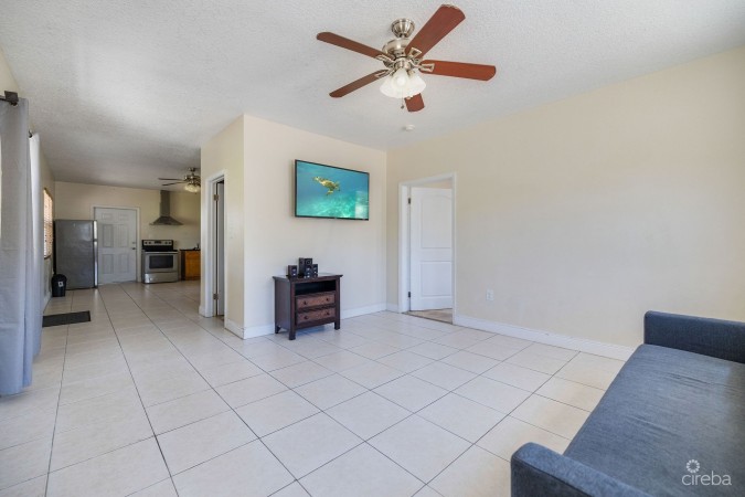 BODDEN TOWN BEACH VIEW HOME